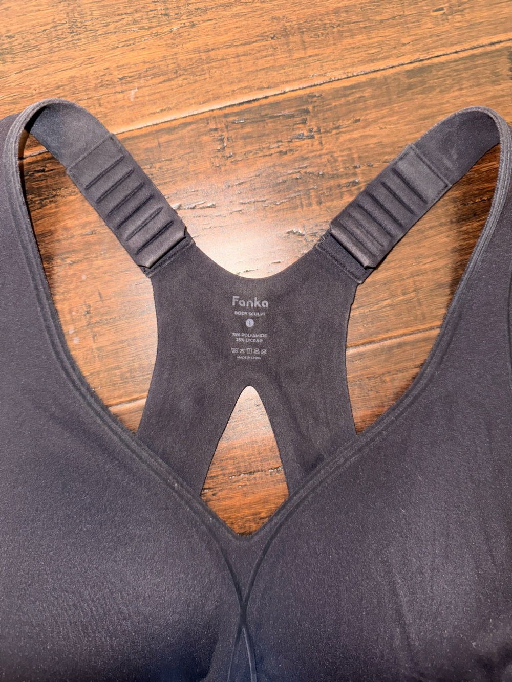 Everyday Black Wireless Racerback Sports Bra - Supportive Comfort - Picture 2 of 3